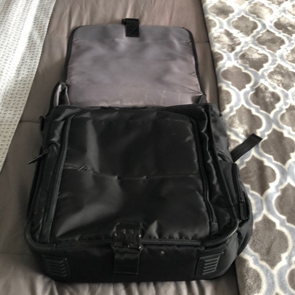 Targus Computer Backpack - image 2